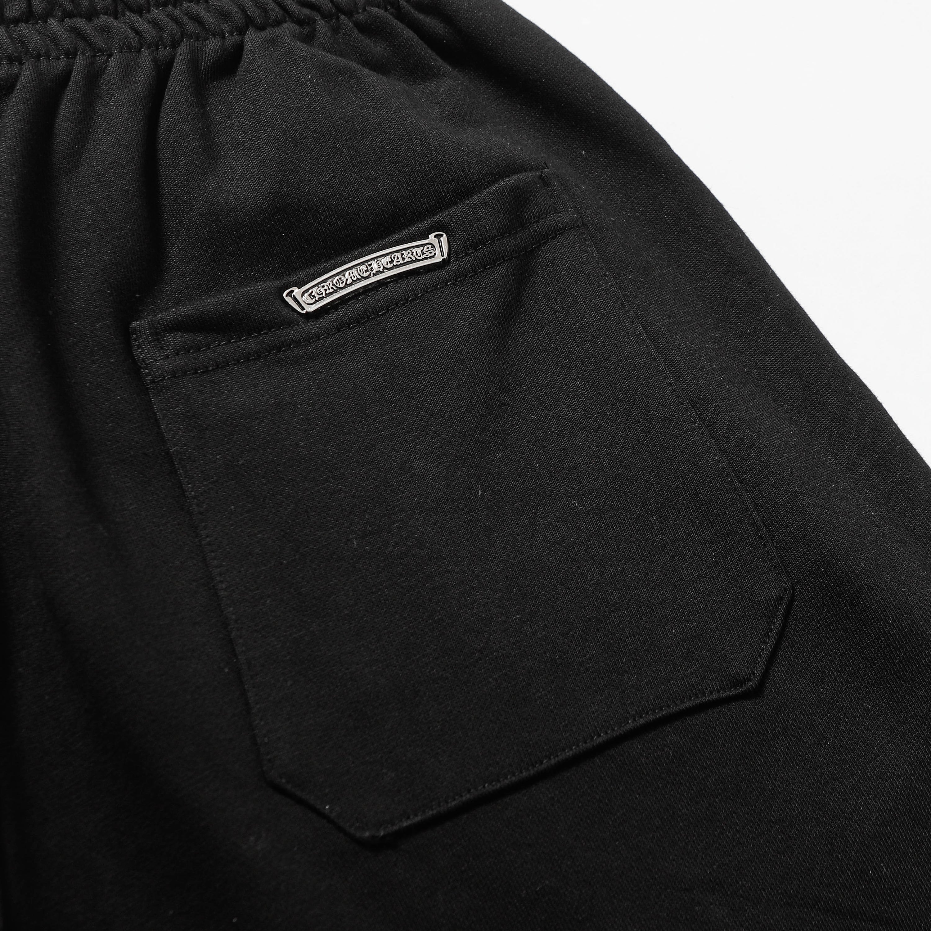 New Shorts A1152