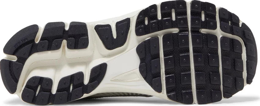 Nike Women's Zoom Vomero 5 Photon Dust Metallic Silver | FD0884-025