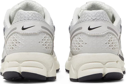 Nike Women's Zoom Vomero 5 Photon Dust Metallic Silver | FD0884-025